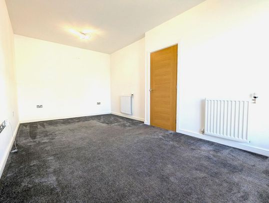 4 bedroom detached house to rent - Photo 1