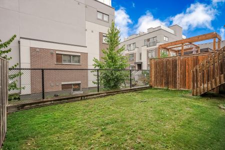 For Lease - 3057 Janice Drive, Oakville, Ontario - Photo 5