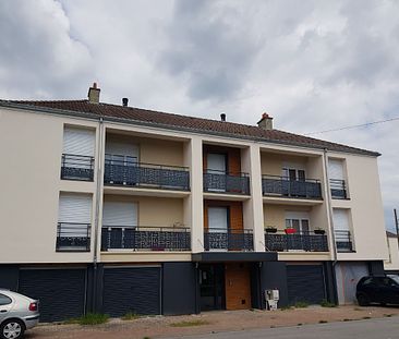 Bel appartement T5 avec balcon et garage proche des écoles à Decize - Photo 3
