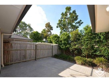 3 Bedroom villa in the heart Location of Browns Plains - Photo 5