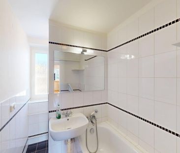 Pronájem bytu 3+1 v osobním vlastnictví 62 m², Praha 9 - Kbely - Photo 6