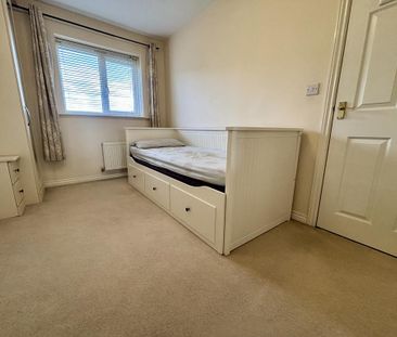 3 bedroom property to rent - Photo 3