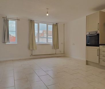 2 bedroom ground floor flat to rent - Photo 6