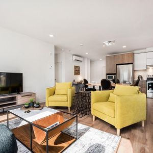 1 ch + Boudoir (3 1/2+) à louer à Brossard - Photo 2