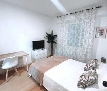 Avenida de Baviera, Madrid, Community of Madrid 28028 - Photo 2