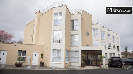 Modern 1-bedroom apartment for rent in Ballsbridge, Dublin - Photo 4