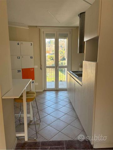 Trilocale a Taino - Photo 2