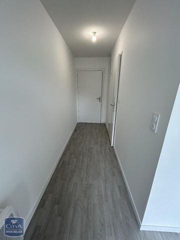 Location Appartement 1 pièce 23m² CHAMPCEVINEL 24750 - Photo 4
