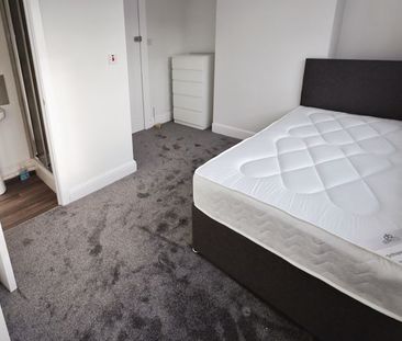 Boscombe, Bournemouth - Photo 4