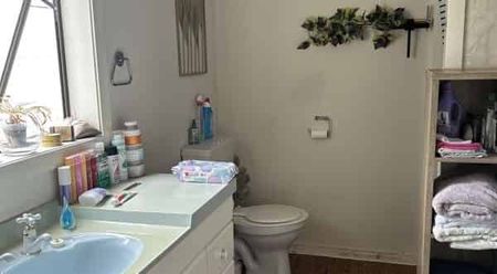 TAIHAPE - THREE BEDROOM - Photo 2