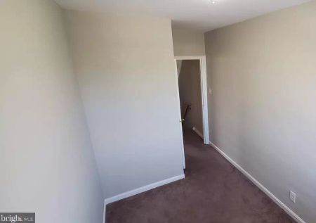 839 Mildred Ave - Photo 2