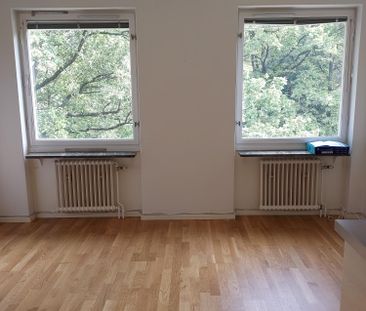 Östervägen, Solna - Photo 1