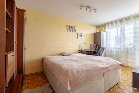 Poznań Rataje | 2 pok z balkonem | os. Bohaterów 44.5 m² - Photo 2