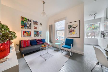 1 bedroom flat to rent - Photo 2