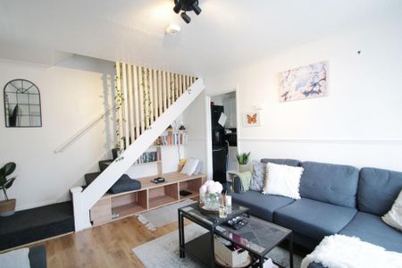 1 bedroom semi-detached house to rent - Photo 4