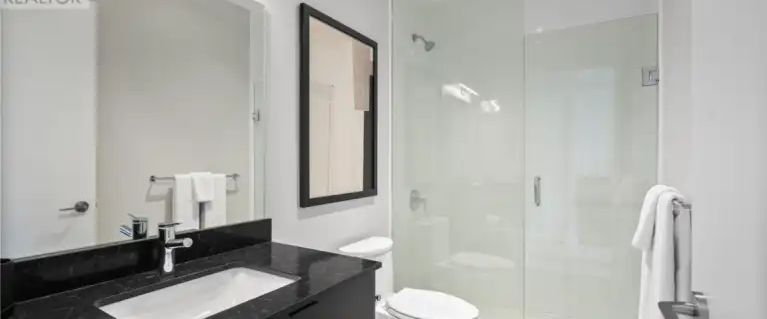 110 - 200 DEERFIELD ROAD | 110 - 200 DEERFIELD ROAD, Newmarket - Photo 1