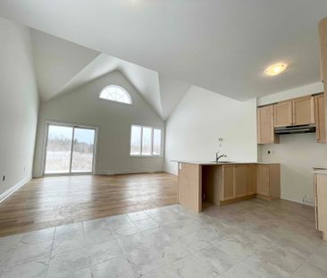 For Lease - 65 Schortinghuis Street, Georgina, Ontario - Photo 4