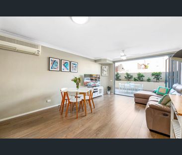 1/8 Palmerston Avenue, Bronte, NSW 2024 - Photo 5