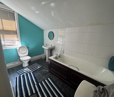 Princess Royal Terrace, Scarborough - Photo 5