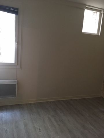 SAINT MICHEL – T2 – 36.34 M² - Photo 3