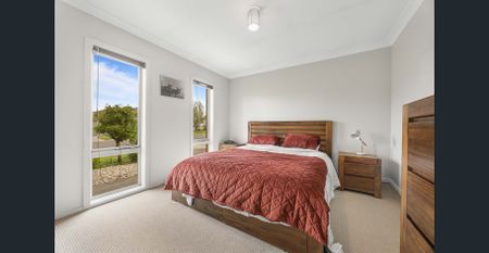 COMFORTABLE TWO BEDROOM HOME IN DELACOMBE - Photo 5