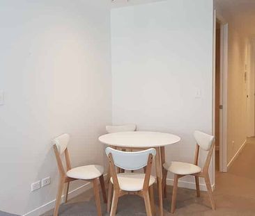 Beautiful 2 Bedroom FURNISHED unit in the SugarTree Complex - Photo 3