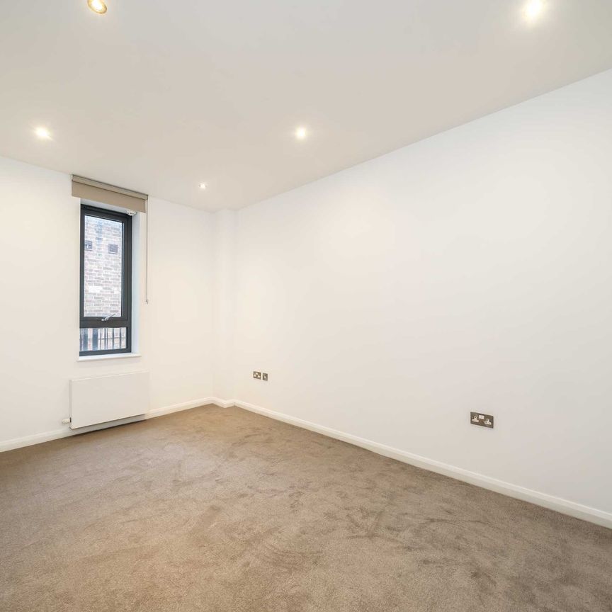 Leigham Court Road, Streatham Hill, SW16, London - Photo 1