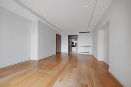 Trevor Square, Knightsbridge, SW7 - Photo 3