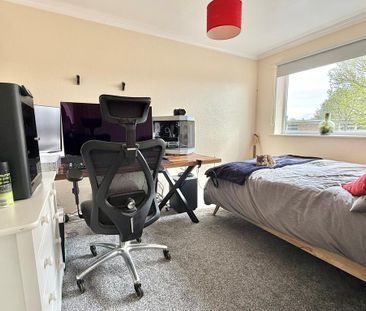 2 bedroom semi-detached house to rent - Photo 2