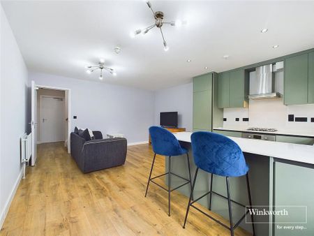 3 bedroom apartment to rent - Photo 3