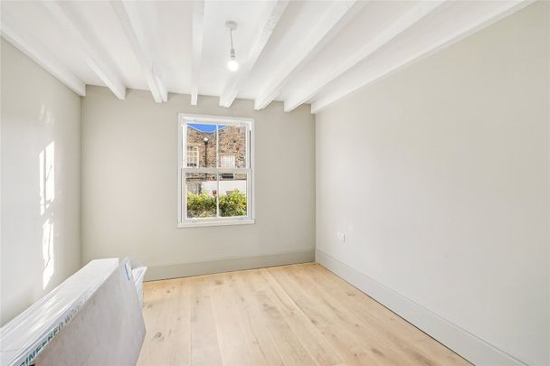 Redburn Street, London, SW3 flat to rent - Photo 1