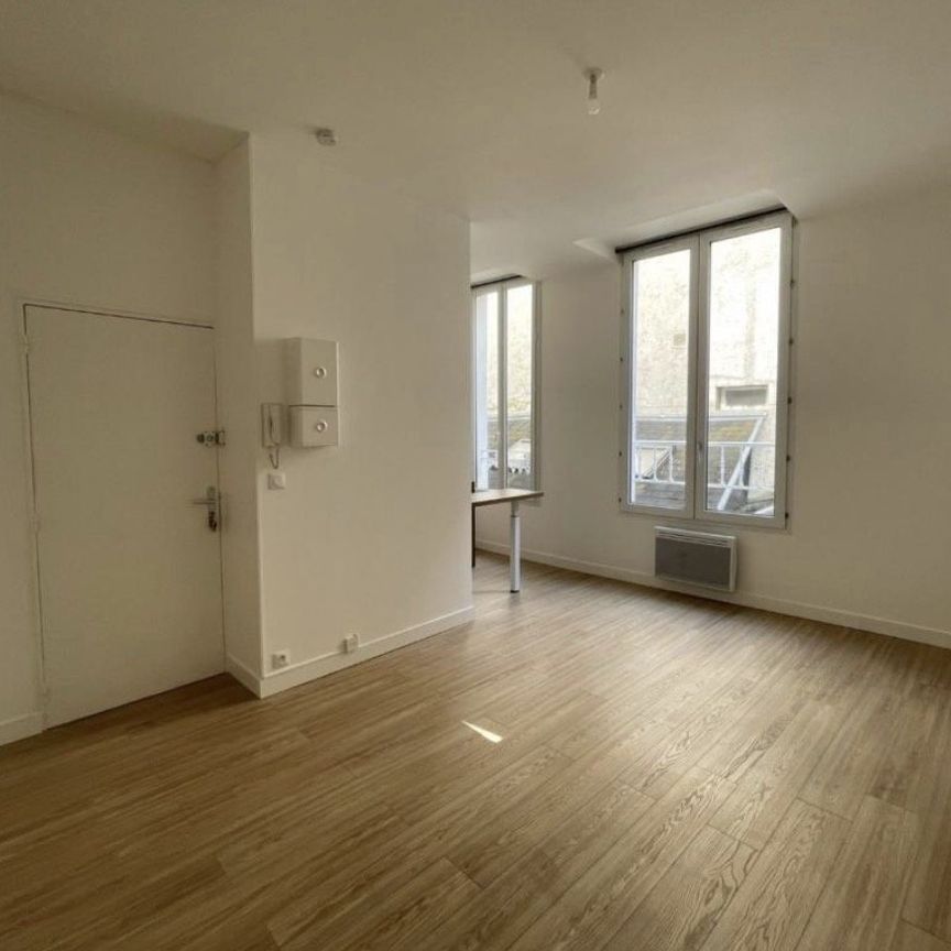 Location Appartement 1 pièce 27m² ANGERS 49100 - Photo 1