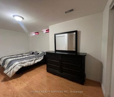 24 Mossgrove Crescent #(Basement) - Photo 3