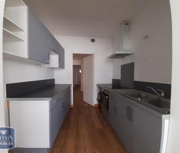 Location Appartement 4 pièces 94m² BOURGES 18000 - Photo 6