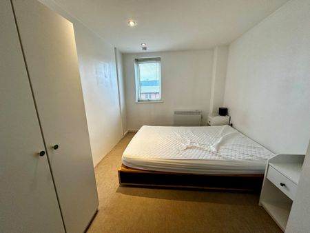 2 bedroom apartment to rent - Photo 3