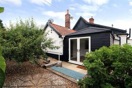 Norwich Road, Stoke Holy Cross, Norwich, Norfolk, NR14 - Photo 5