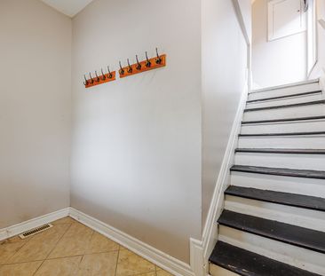 For Lease - 209 Rosslyn Avenue Unit# upper, Hamilton, Ontario - Photo 5