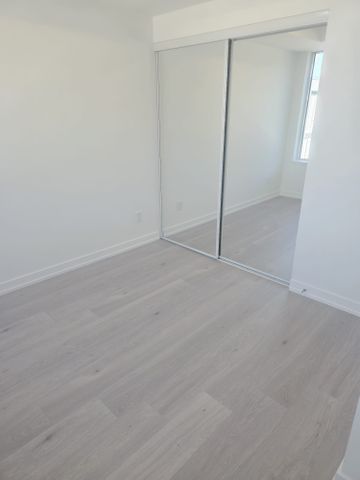 For Lease - 2501 Saw Whet Boulevard Unit# 356, Oakville, Ontario - Photo 2