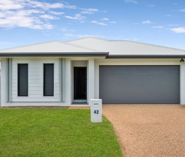 Beautiful Four Bedroom Home with Theatre Room - Photo 2