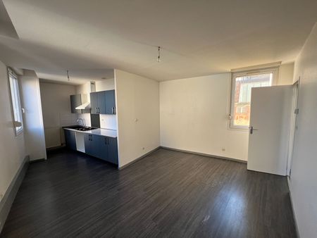Location Appartement 2 pièces 40m² - Photo 4
