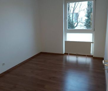 4-Zimmer-Wohnung mit Loggia in Seenähe - Photo 2