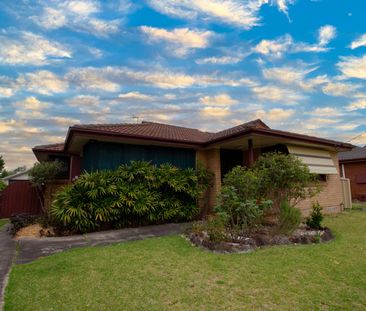 Charming Family Home in Toongabbie - Photo 4