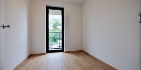 Appartement te huur in Sint-Truiden voor € 1.180 met 3 slaapkamers - Photo 2