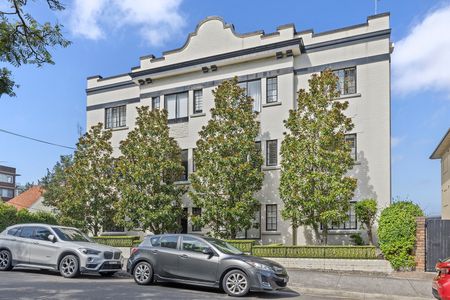 6/7 East Crescent Street, McMahons Point NSW 2060 - Apartment For Rent | Domain - Photo 4