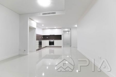 Spacious 2 bedroom unit for rent - Photo 5