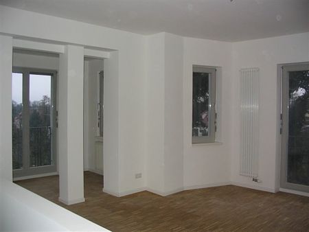 Herrlicher Blick und traumhafte Lage! 4-Zi.-Wohnung mit Balkon und Terrasse in Radebeul-Oberlößnitz - Foto 4