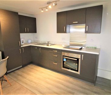 2 bedroom flat to rent - Photo 6
