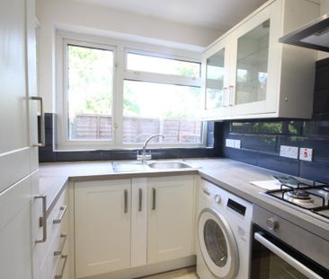 2 bedroom ground floor maisonette to rent - Photo 6