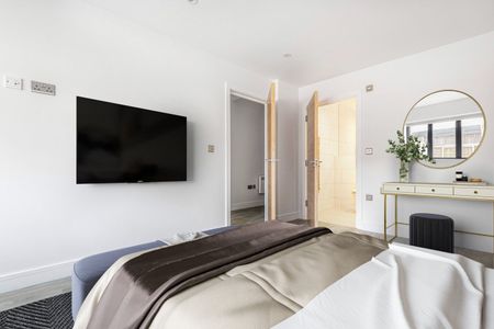 Baring Road, London, SE12 - Photo 3