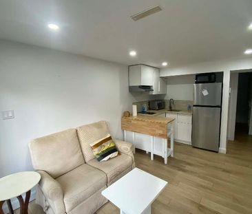 Chambre meublée avec accès direct – Tout compris – Maison avec piscine - Photo 4